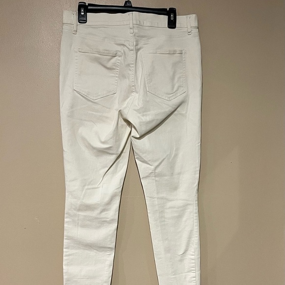 Loft Womens White Size 10 Frayed Mid Rise Skinny Jeans - Picture 3 of 8